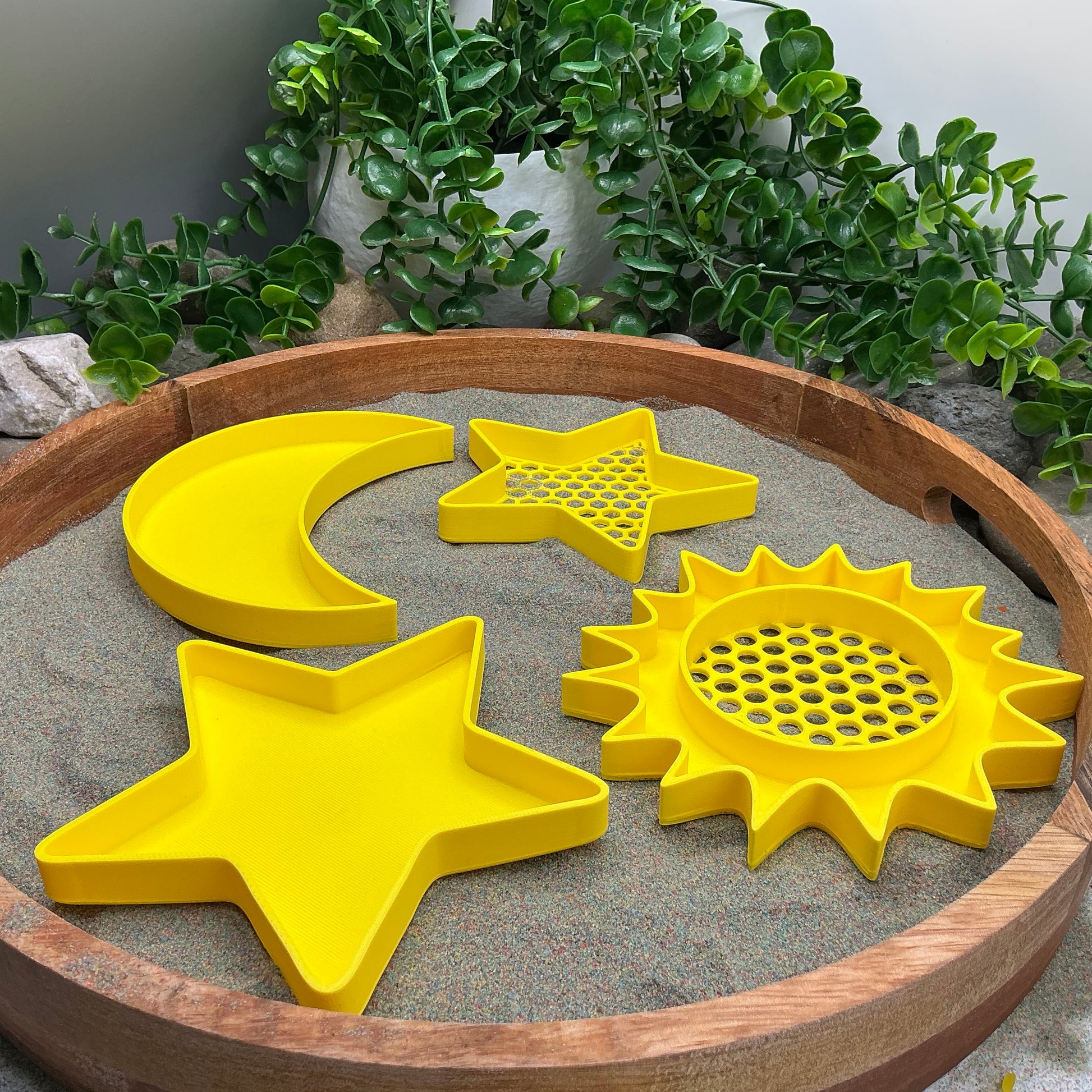 3D-printed sun, moon and stars sensory filling tray and sieve, 4-piece set for sand, rice and water play - view 5 of 10