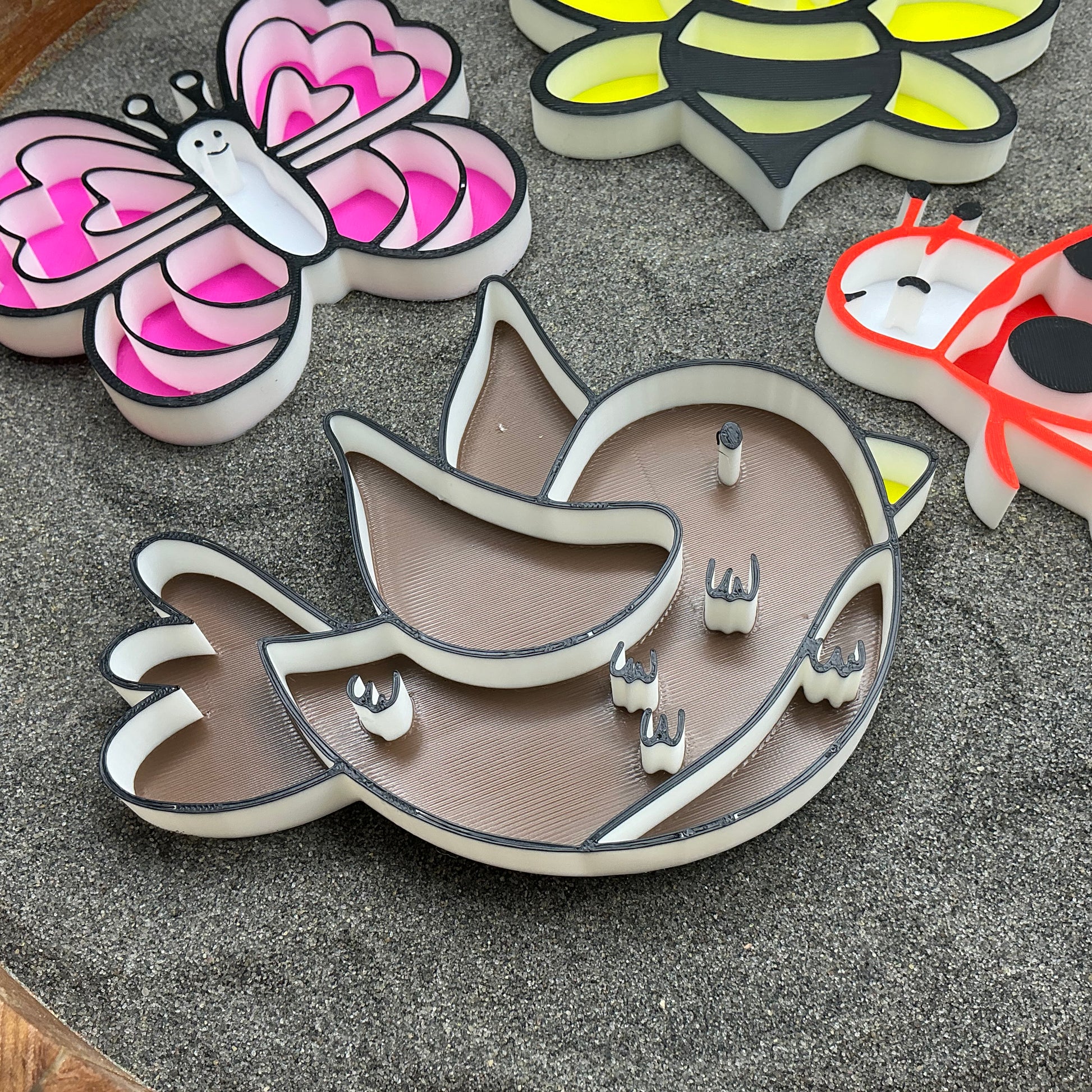 3D-printed spring garden sensory filling tray 4-piece set - ladybird, bee, butterfly and bird - view 5 of 14