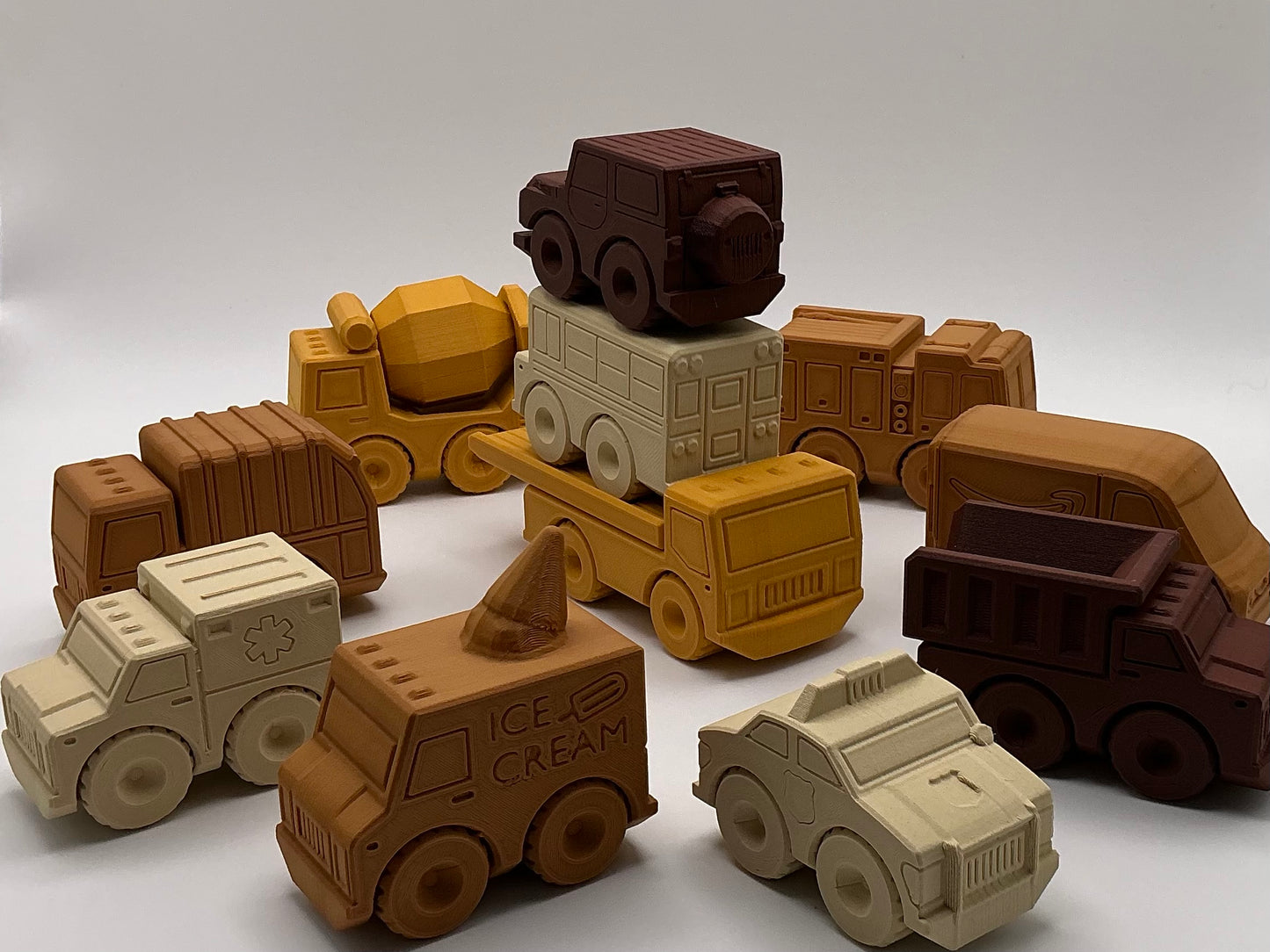 Transport Vehicles in Wood PLA