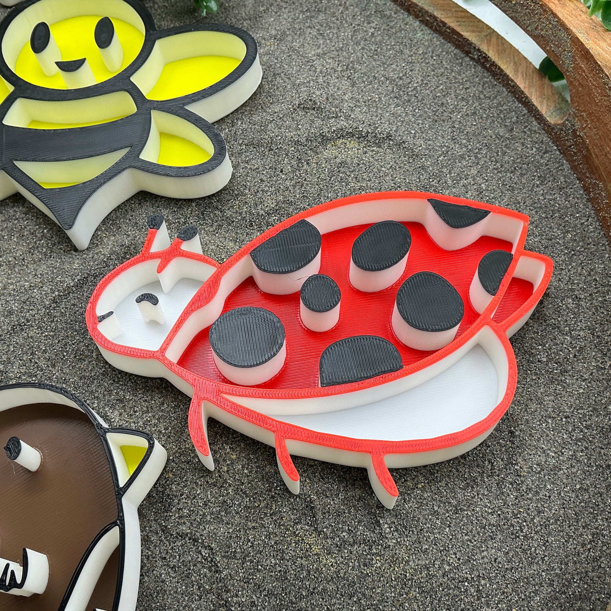 3D-printed spring garden sensory filling tray 4-piece set - ladybird, bee, butterfly and bird - view 4 of 14