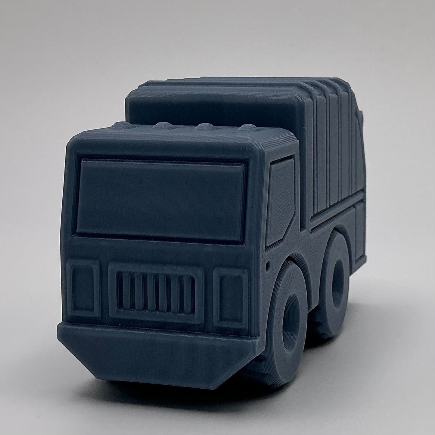 3D Printed Garbage Truck Toy Articulated Recycling Vehicle Durable Kids Toy Truck Eco-Friendly
