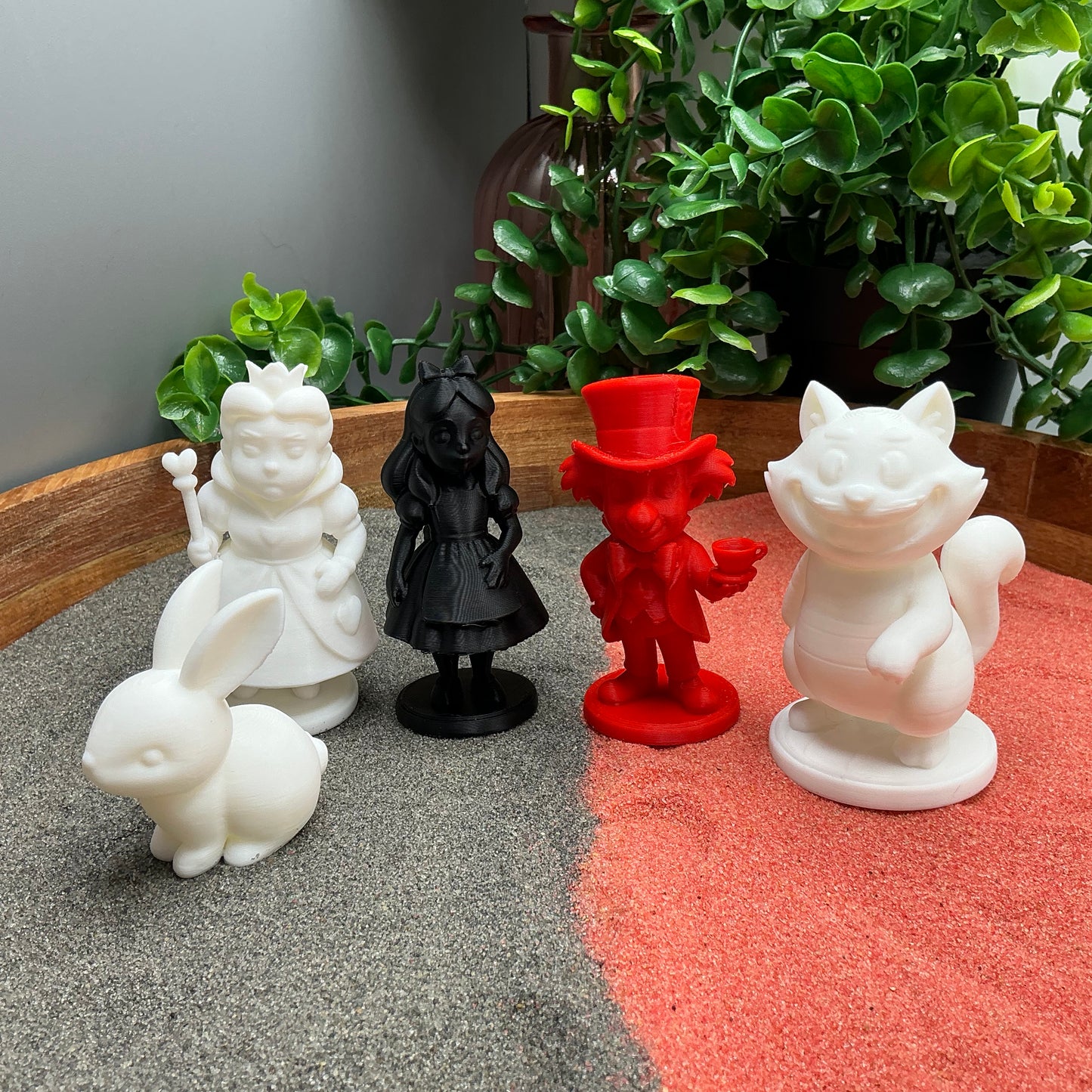 3D Printed Alice in Wonderland 5-Piece Figure Set - Detail Shot