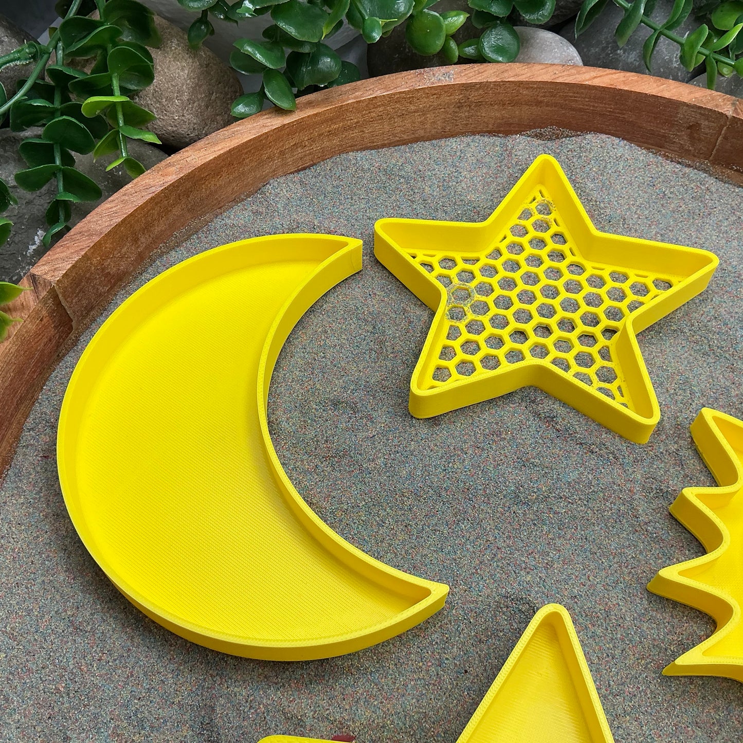 3D-printed sun, moon and stars sensory filling tray and sieve, 4-piece set for sand, rice and water play - view 2 of 10