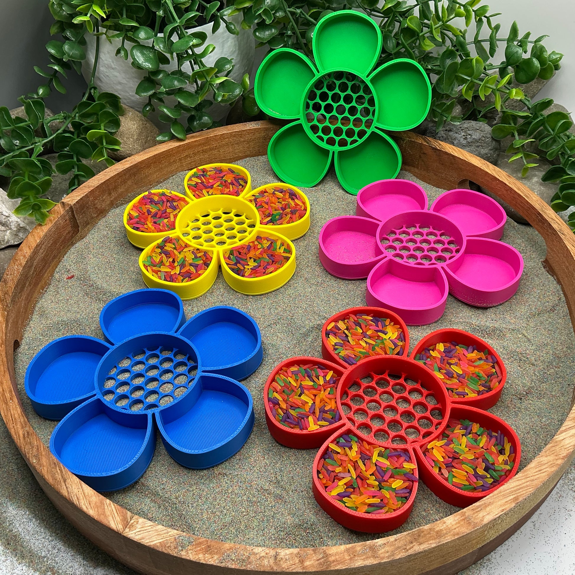 3D-printed flower sieve sensory set, 5-piece for sand, rice and water play - view 7 of 11