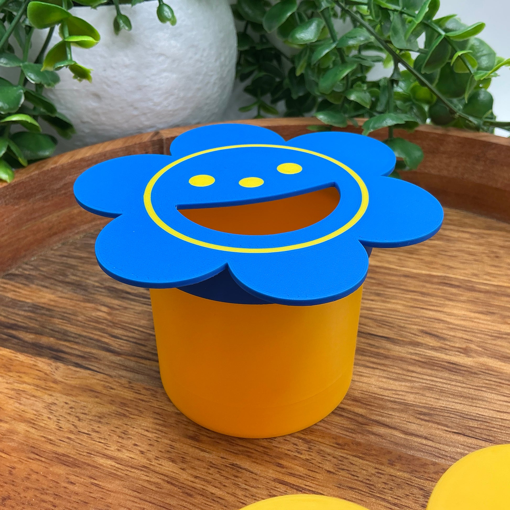 Flower Pot Sand Water Filling Pot - scale reference